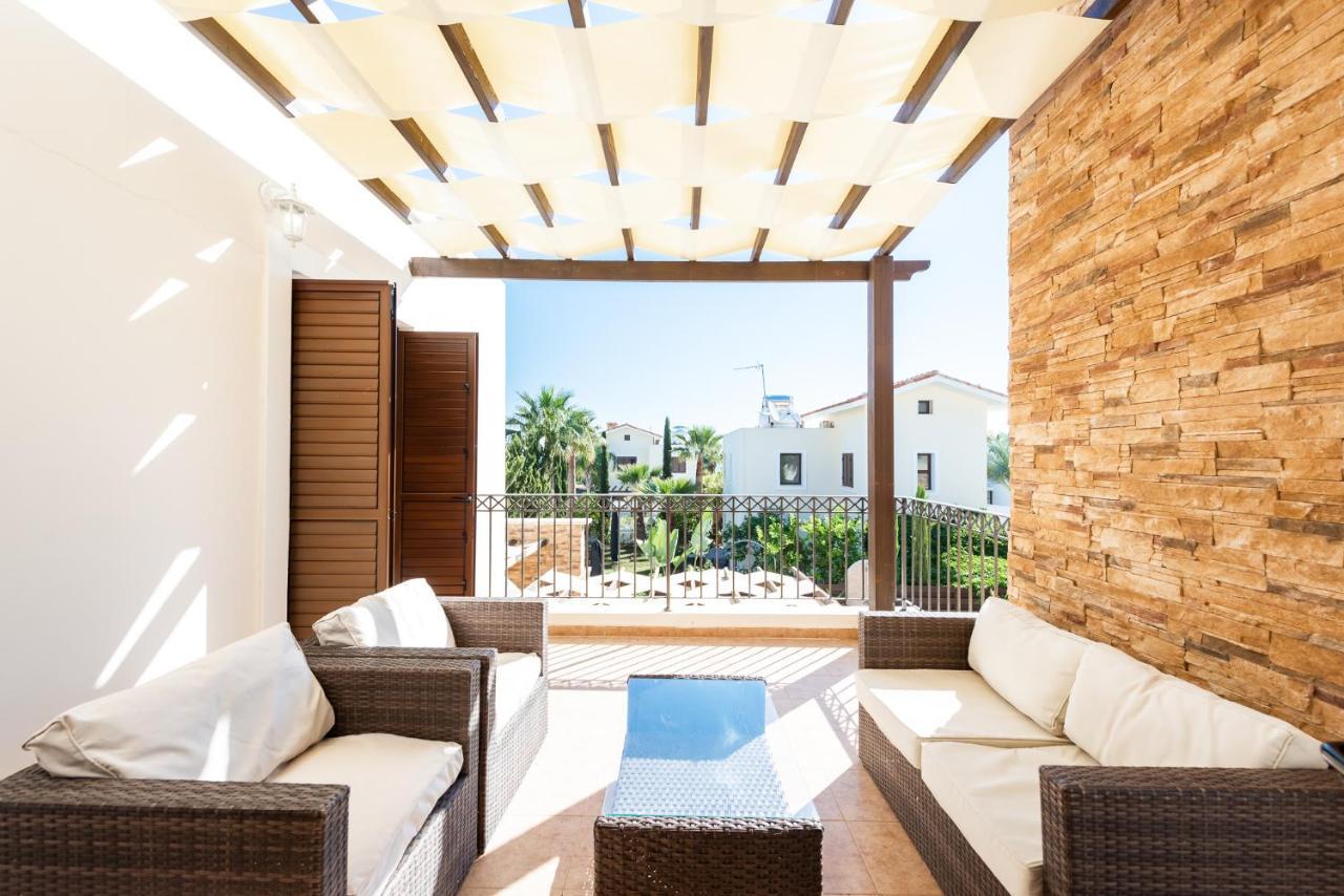 Villa Iris By Ezoria Villas Ayia Napa Exterior foto